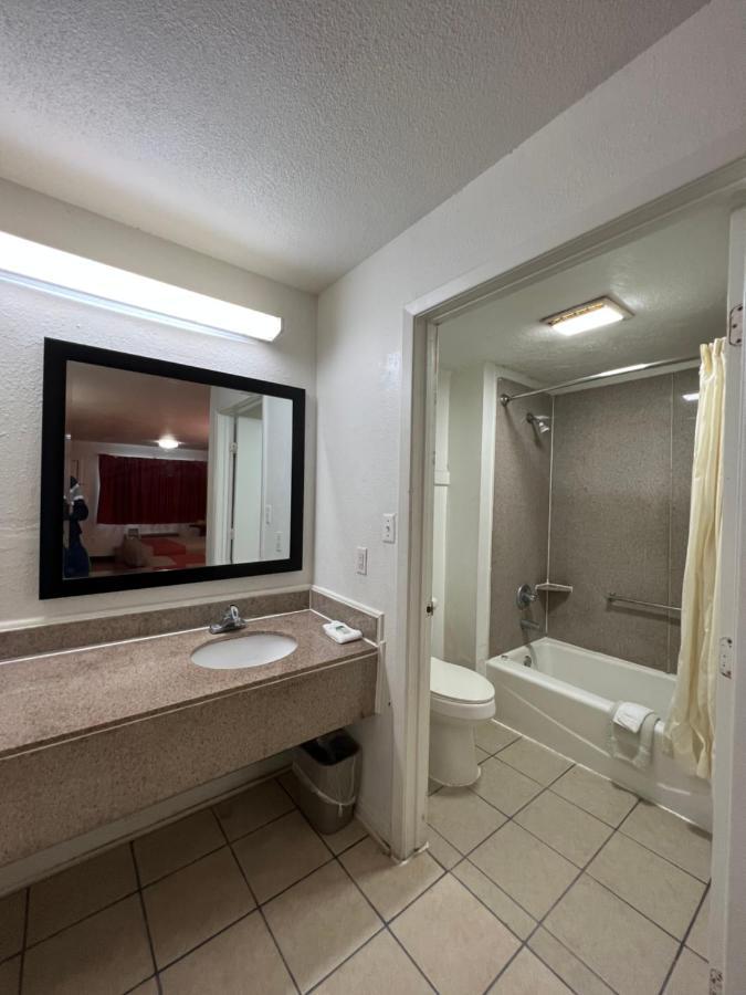 Motel 6 Lake Charles, La Екстериор снимка