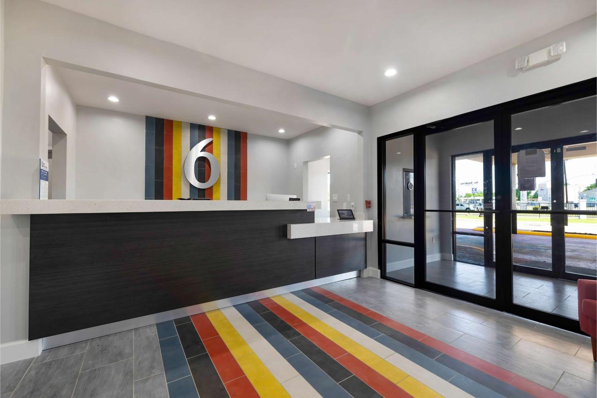 Motel 6 Lake Charles, La Екстериор снимка