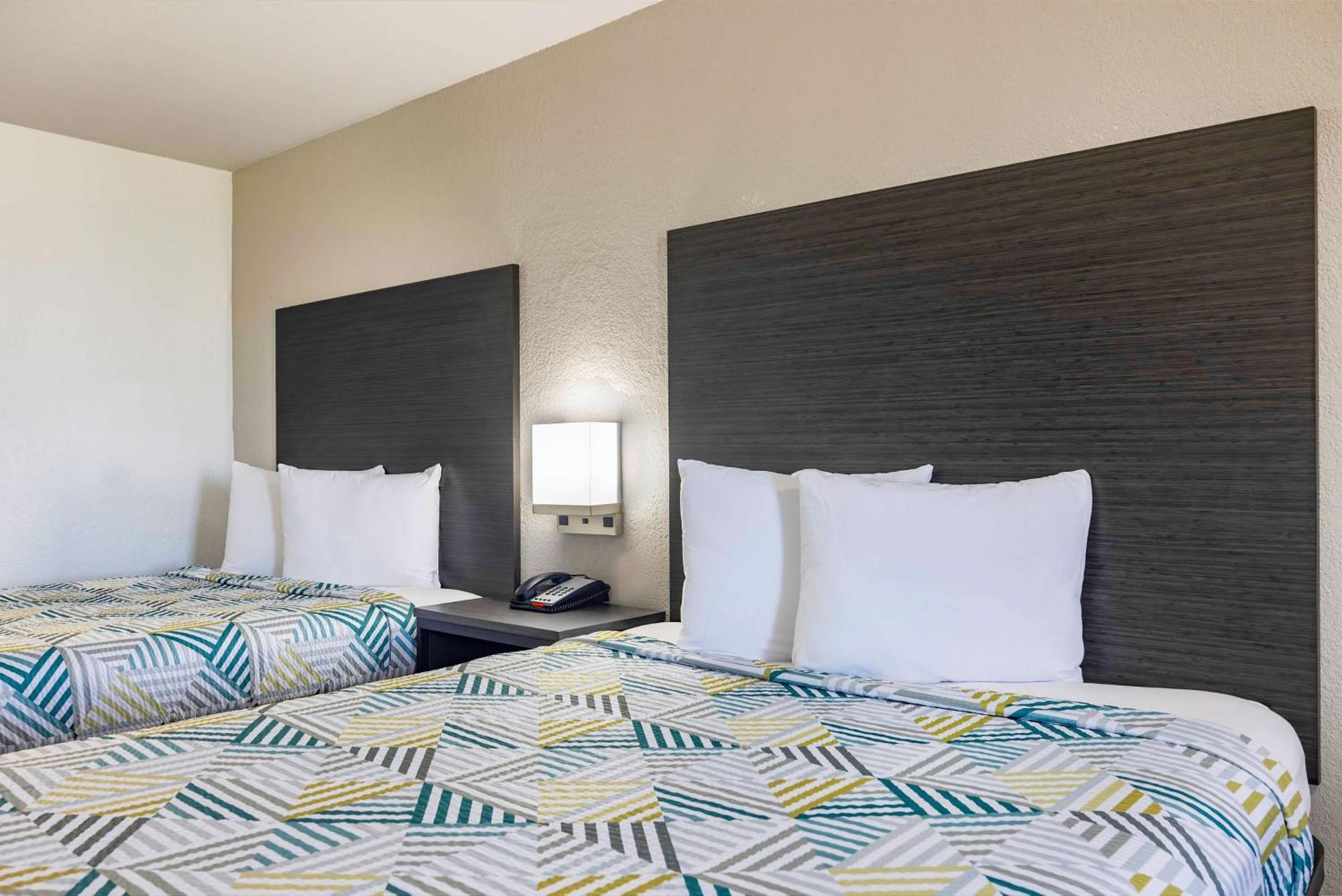 Motel 6 Lake Charles, La Екстериор снимка