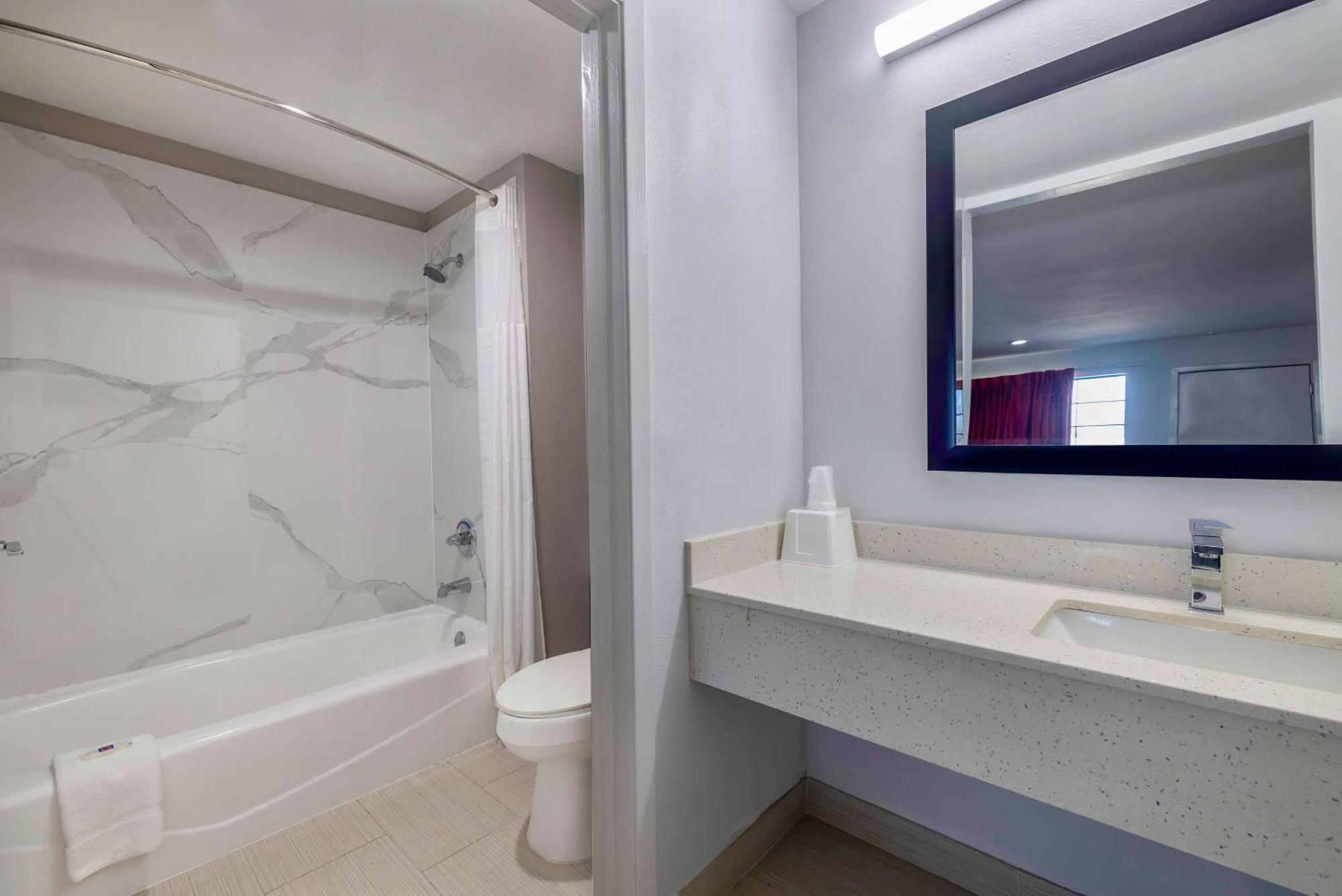 Motel 6 Lake Charles, La Екстериор снимка