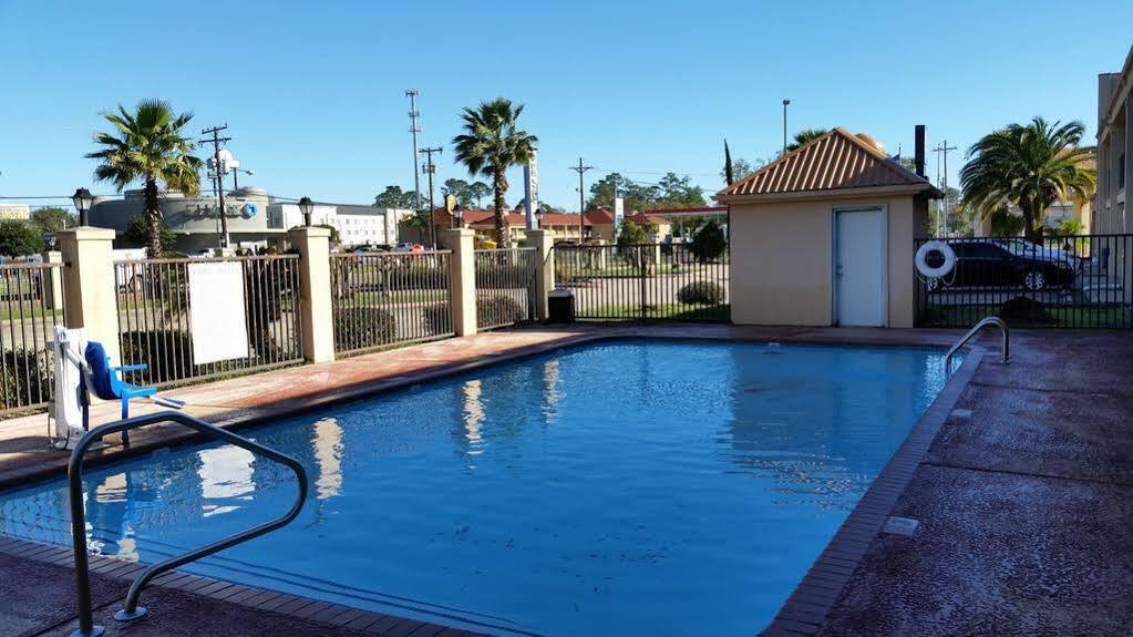 Motel 6 Lake Charles, La Екстериор снимка